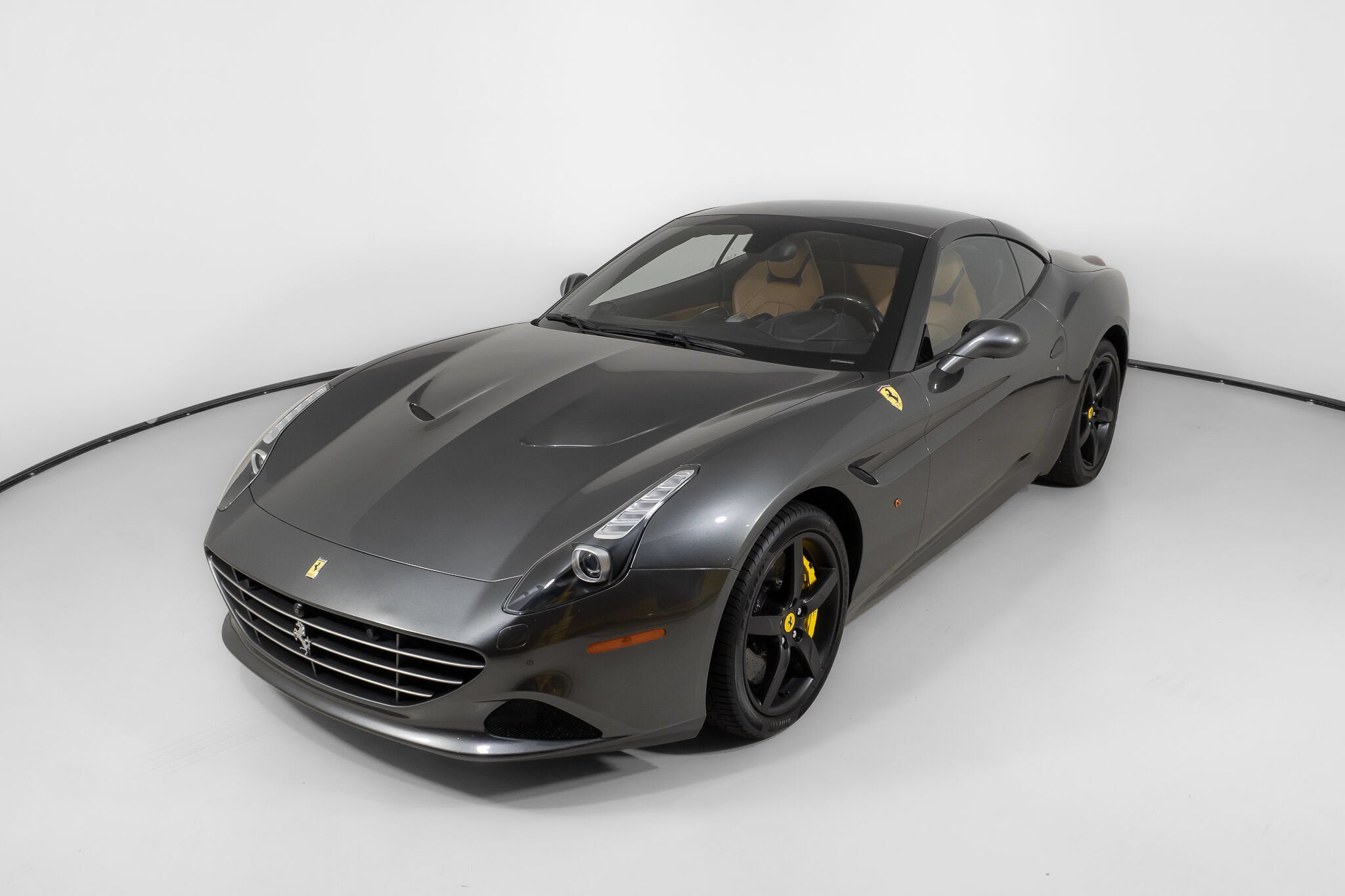 2016 Ferrari California T Base - Photo 51