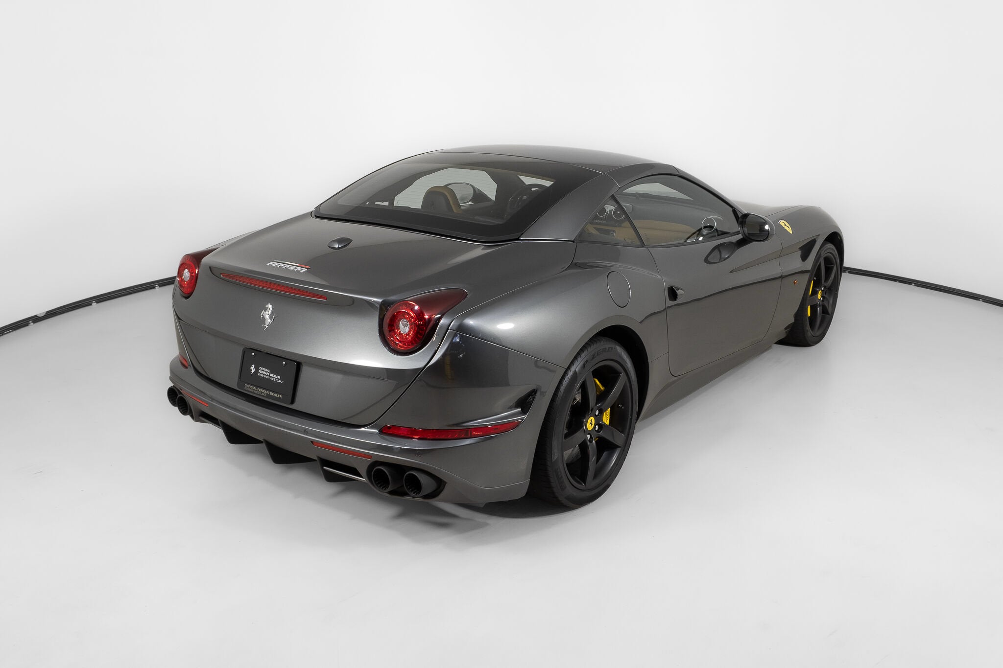 2016 Ferrari California T Base - Photo 53