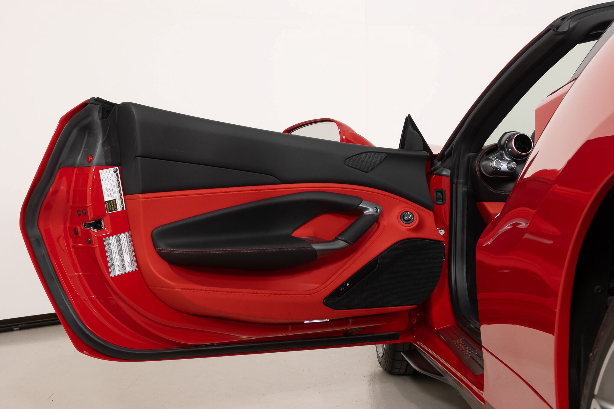 2022 Ferrari F8 Base - Photo 32