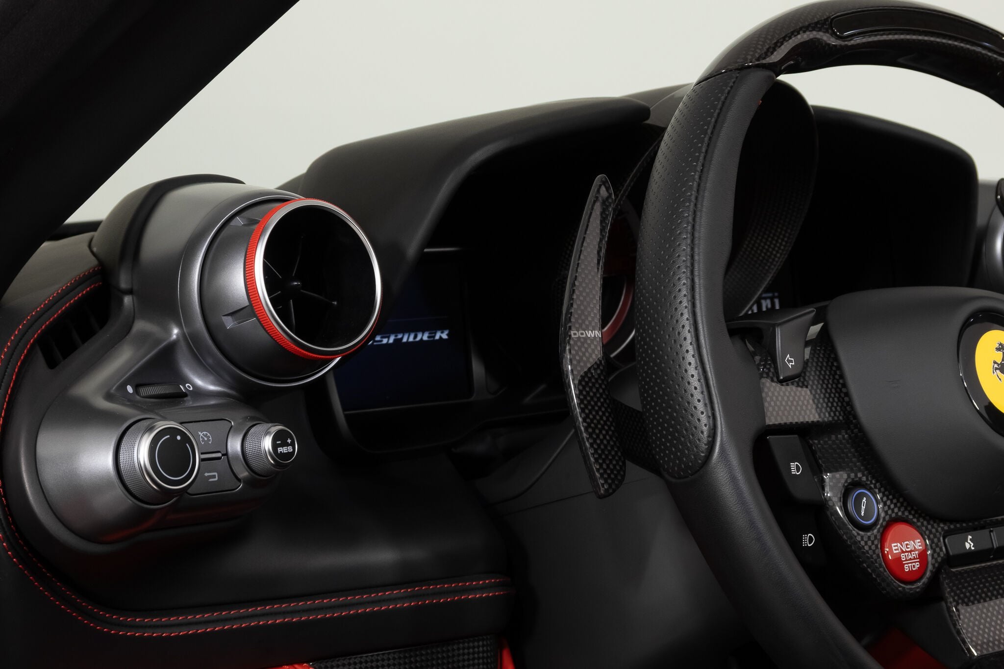 2022 Ferrari F8 Base - Photo 37