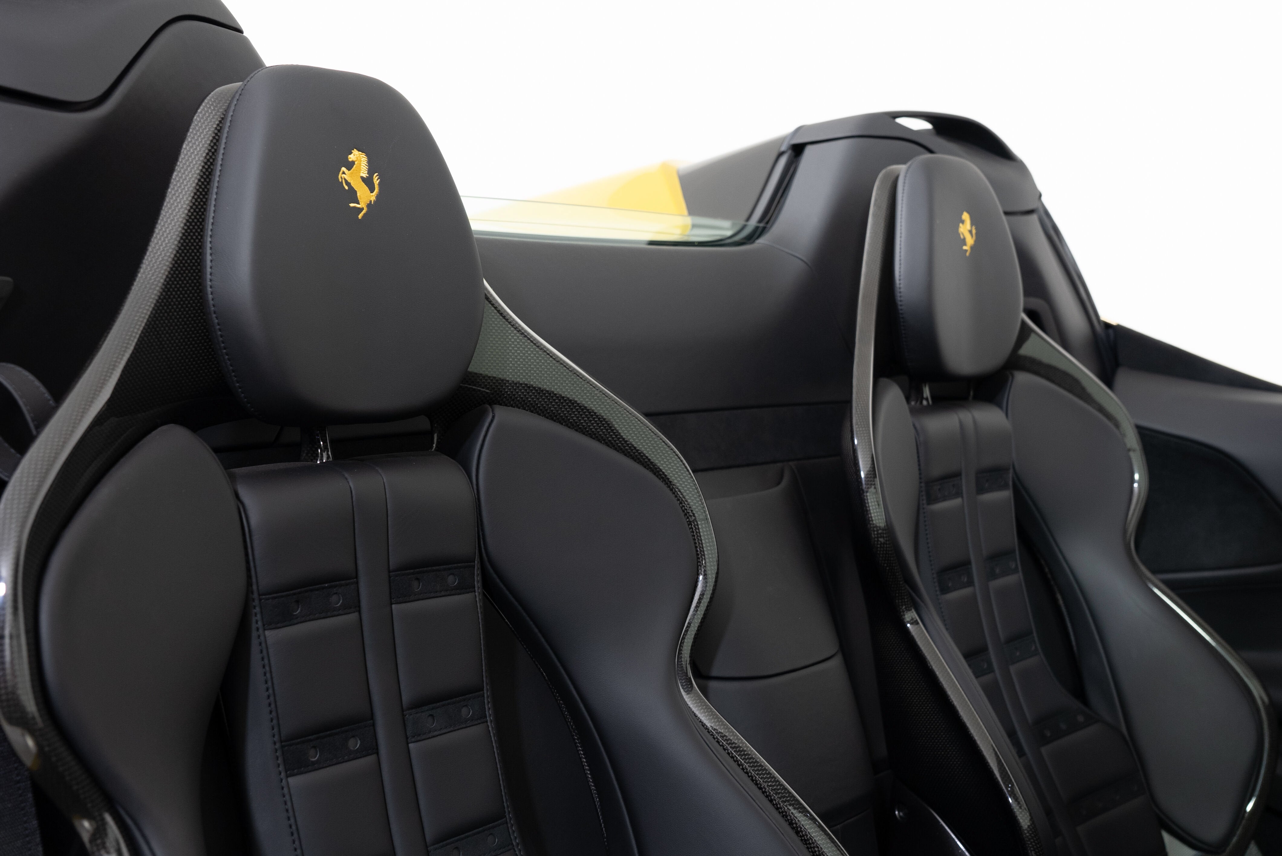 2022 Ferrari SF90 Base - Photo 53