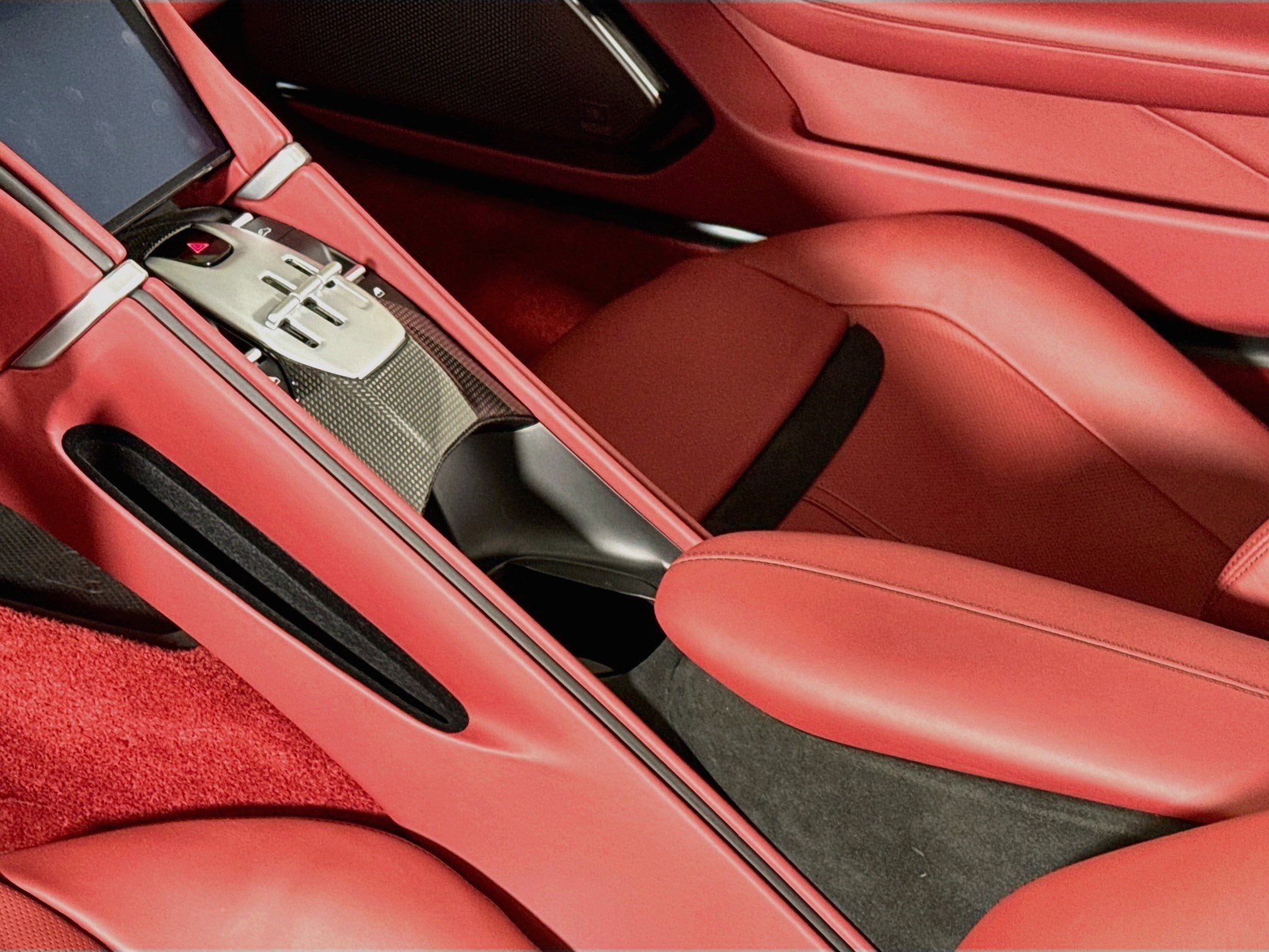 2026 Ferrari Amalfi Base - Photo 17