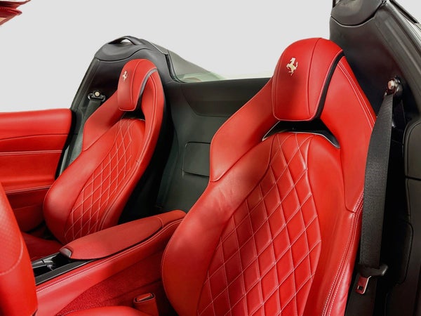Ferrari 812 GTS