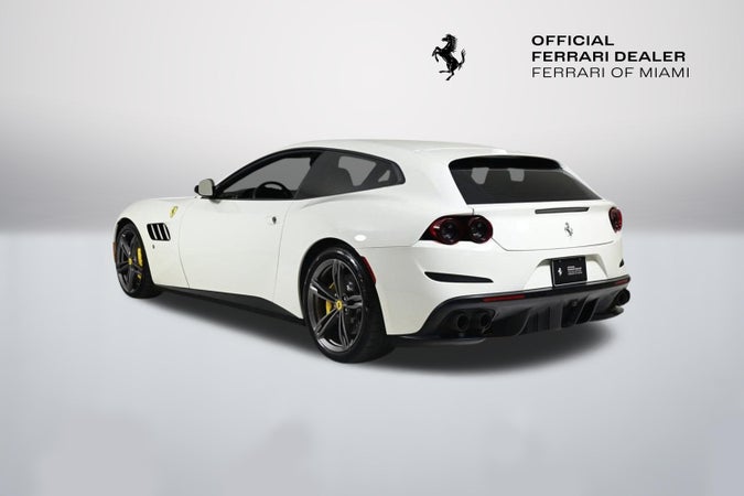 Ferrari GTC4Lusso