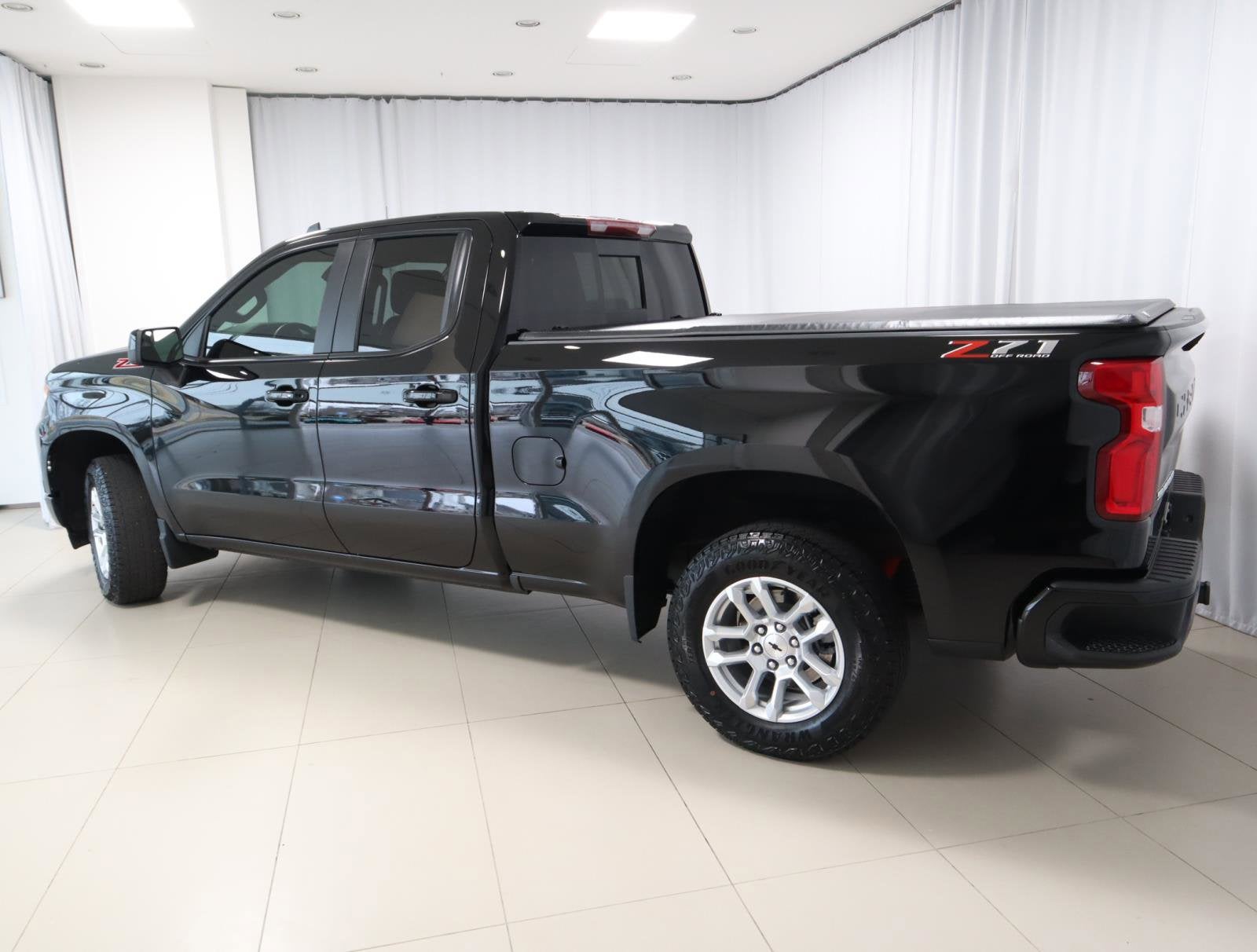 4WD Double Cab 147" RST