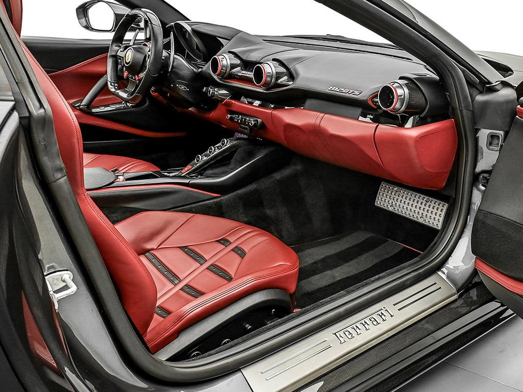 2022 Ferrari 812 GTS Base - Photo 19