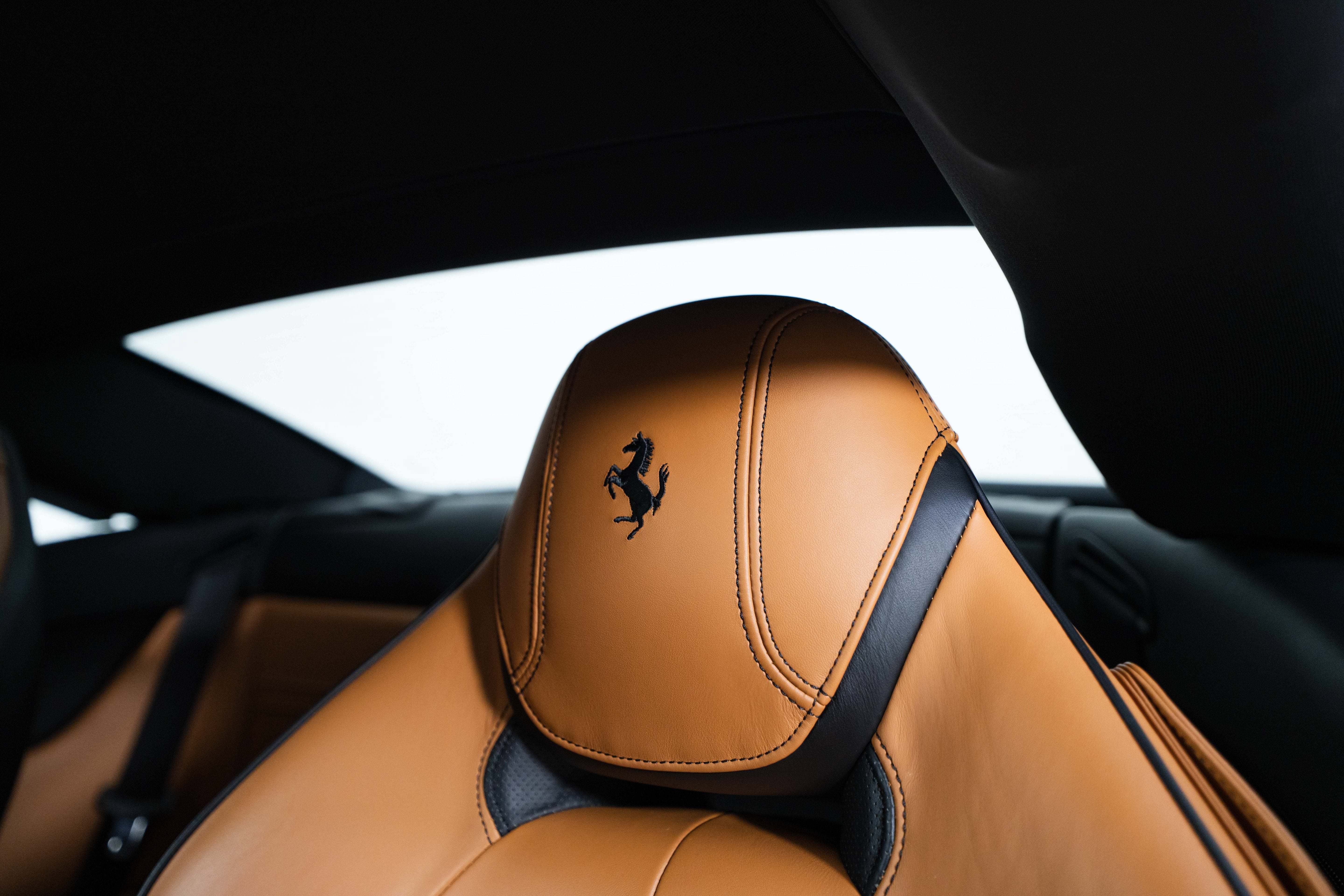 2016 Ferrari California T Base - Photo 57