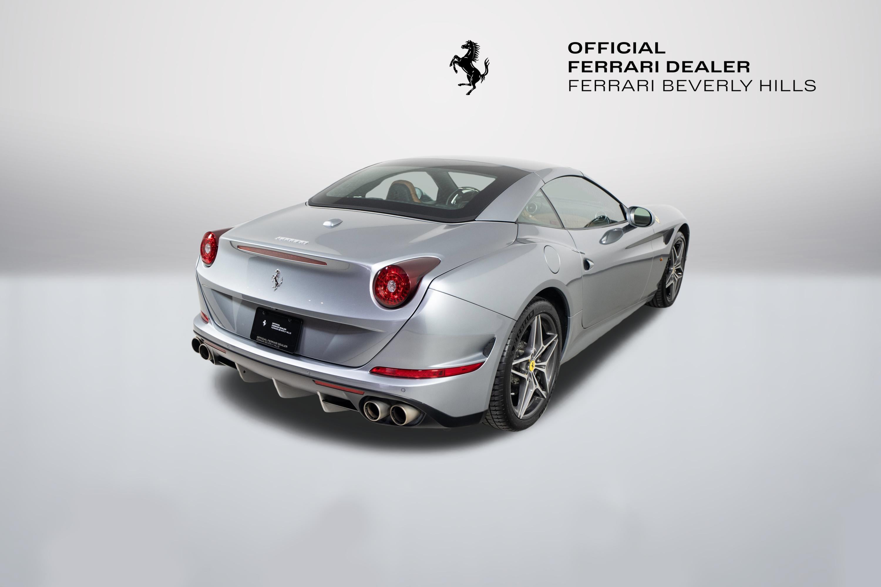 2016 Ferrari California T Base - Photo 70