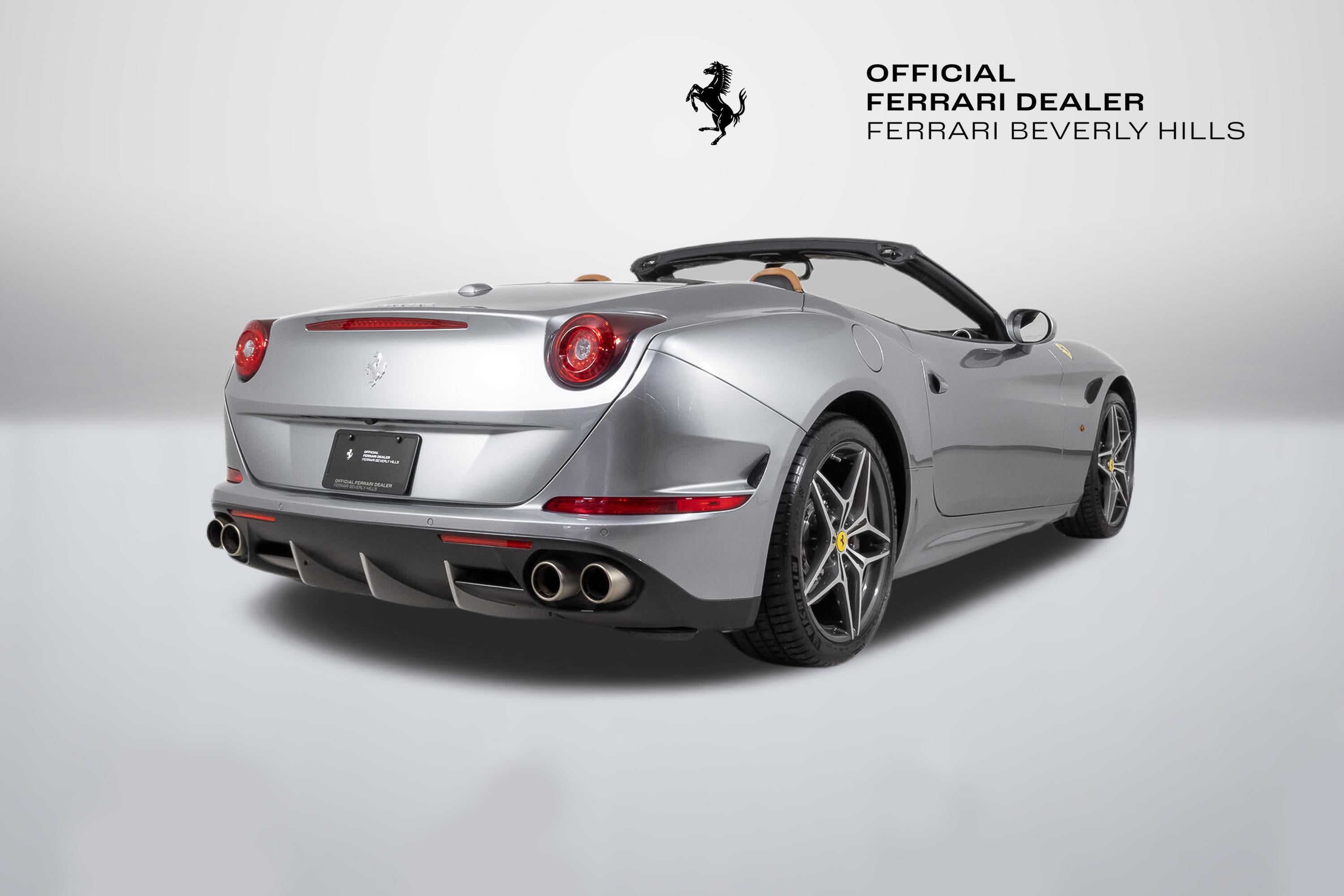 2016 Ferrari California T Base - Photo 7