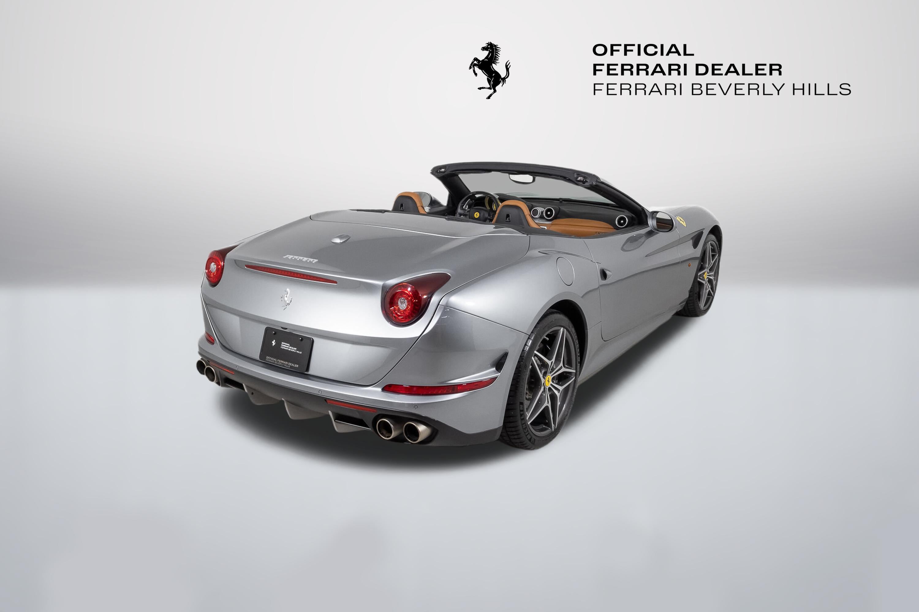 2016 Ferrari California T Base - Photo 8