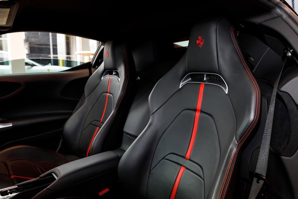 2021 Ferrari SF90 Base - Photo 32