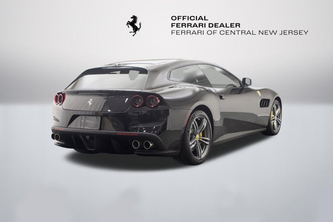 Ferrari GTC4Lusso
