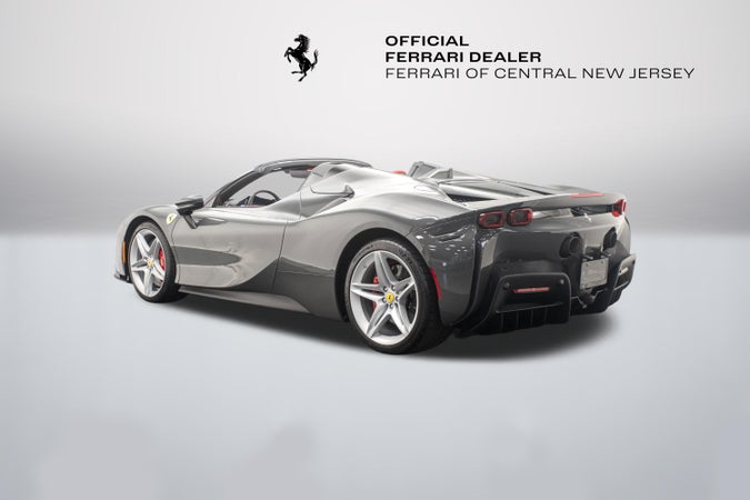 Ferrari SF90 Spider