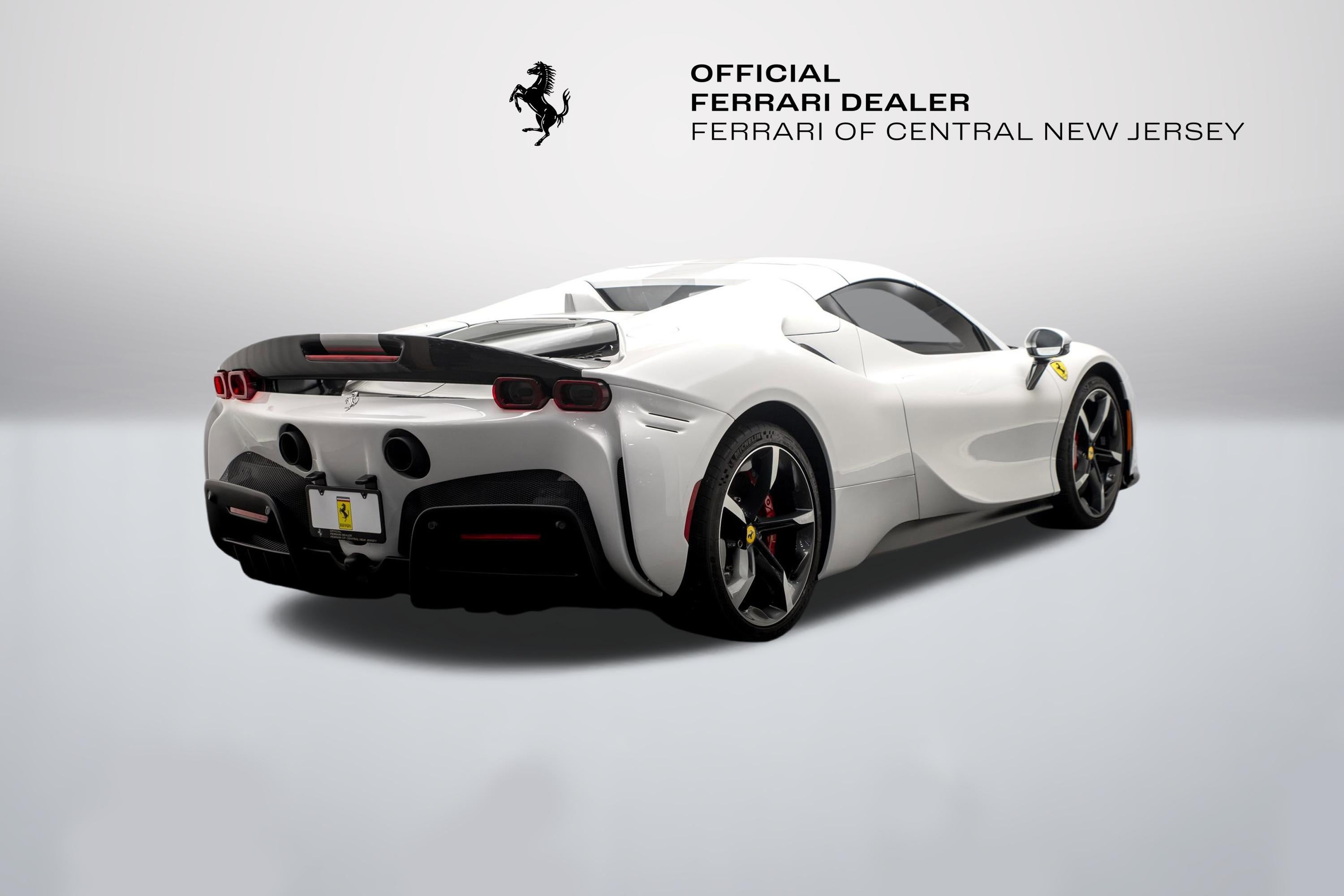 2022 Ferrari SF90 Base - Photo 12