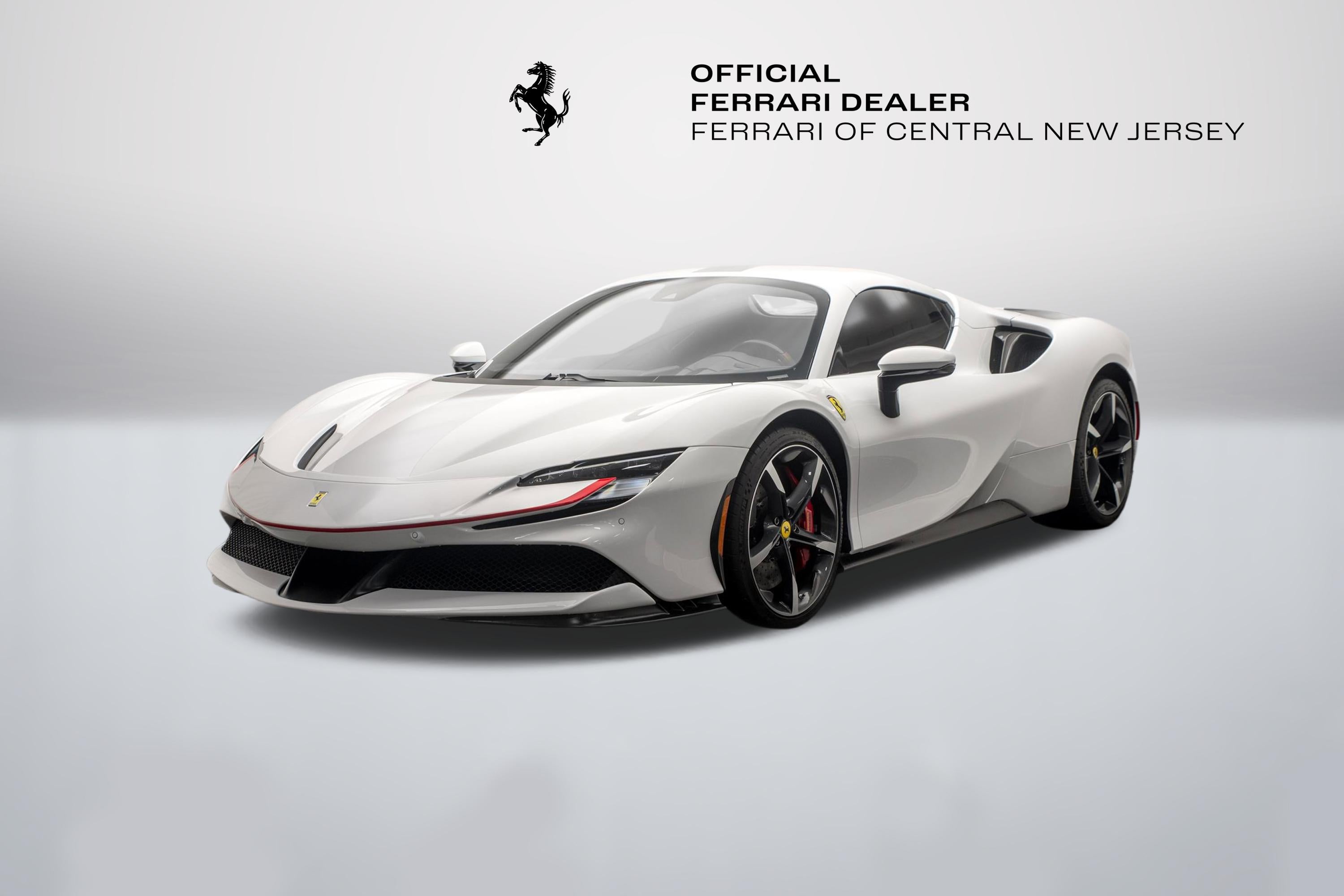2022 Ferrari SF90 Base - Photo 15