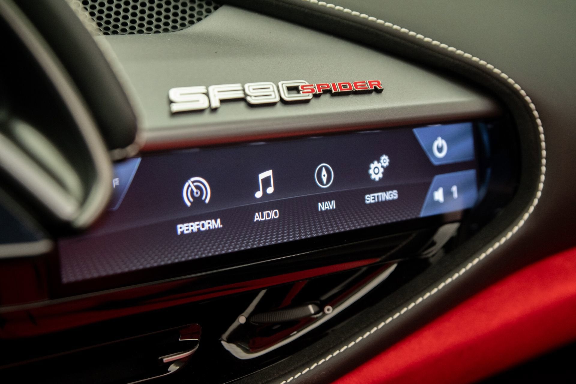 2022 Ferrari SF90 Base - Photo 32