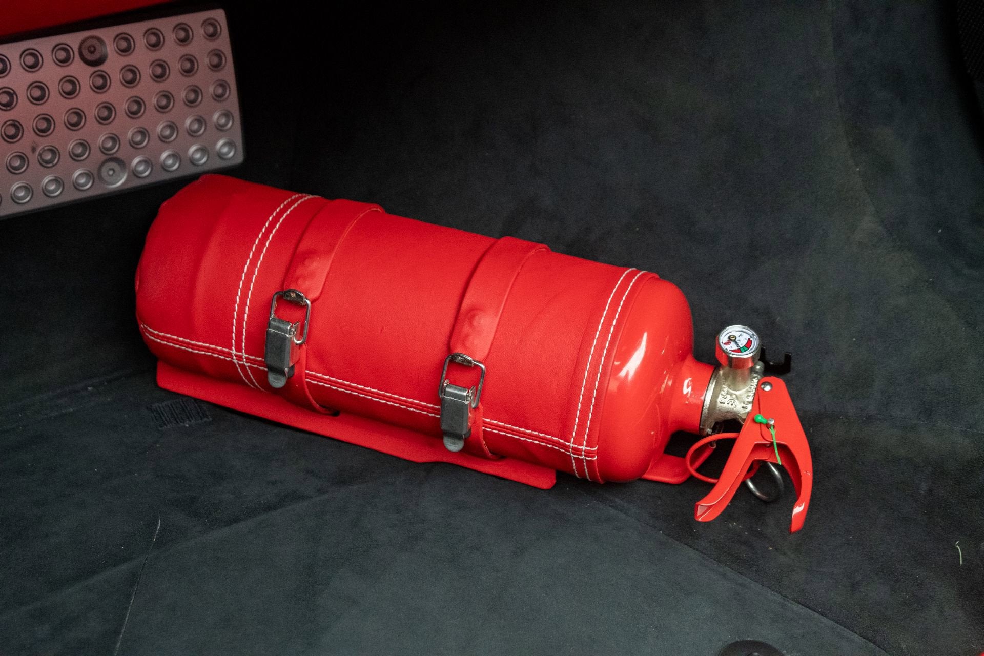 2022 Ferrari SF90 Base - Photo 35