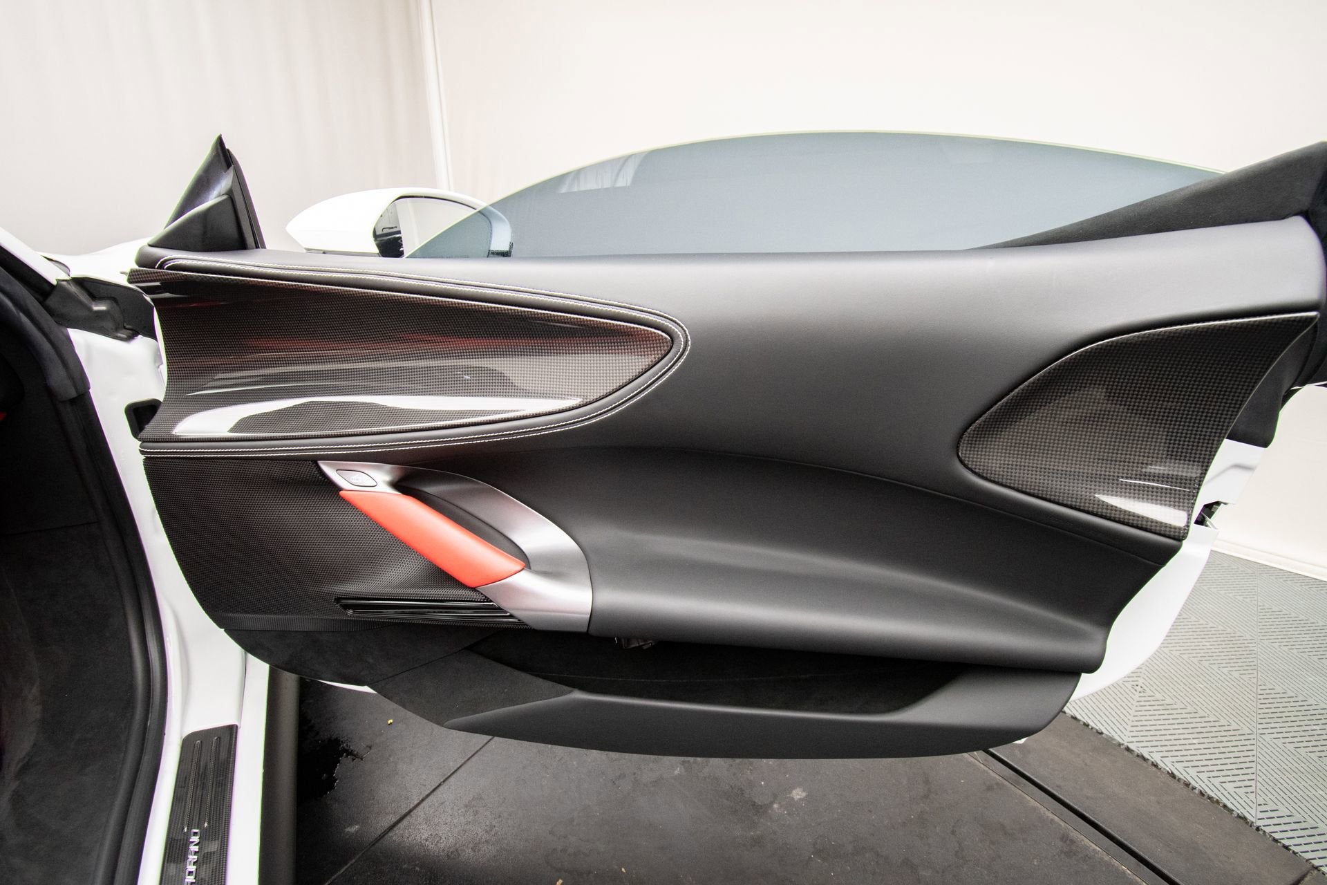 2022 Ferrari SF90 Base - Photo 52