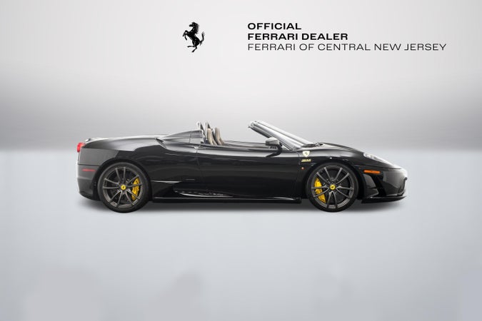 Ferrari Scuderia Spider 16M