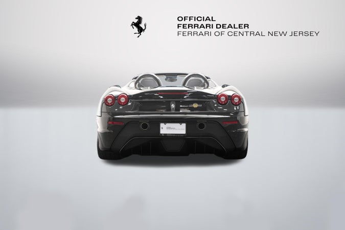 Ferrari Scuderia Spider 16M