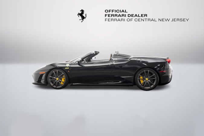 Ferrari Scuderia Spider 16M