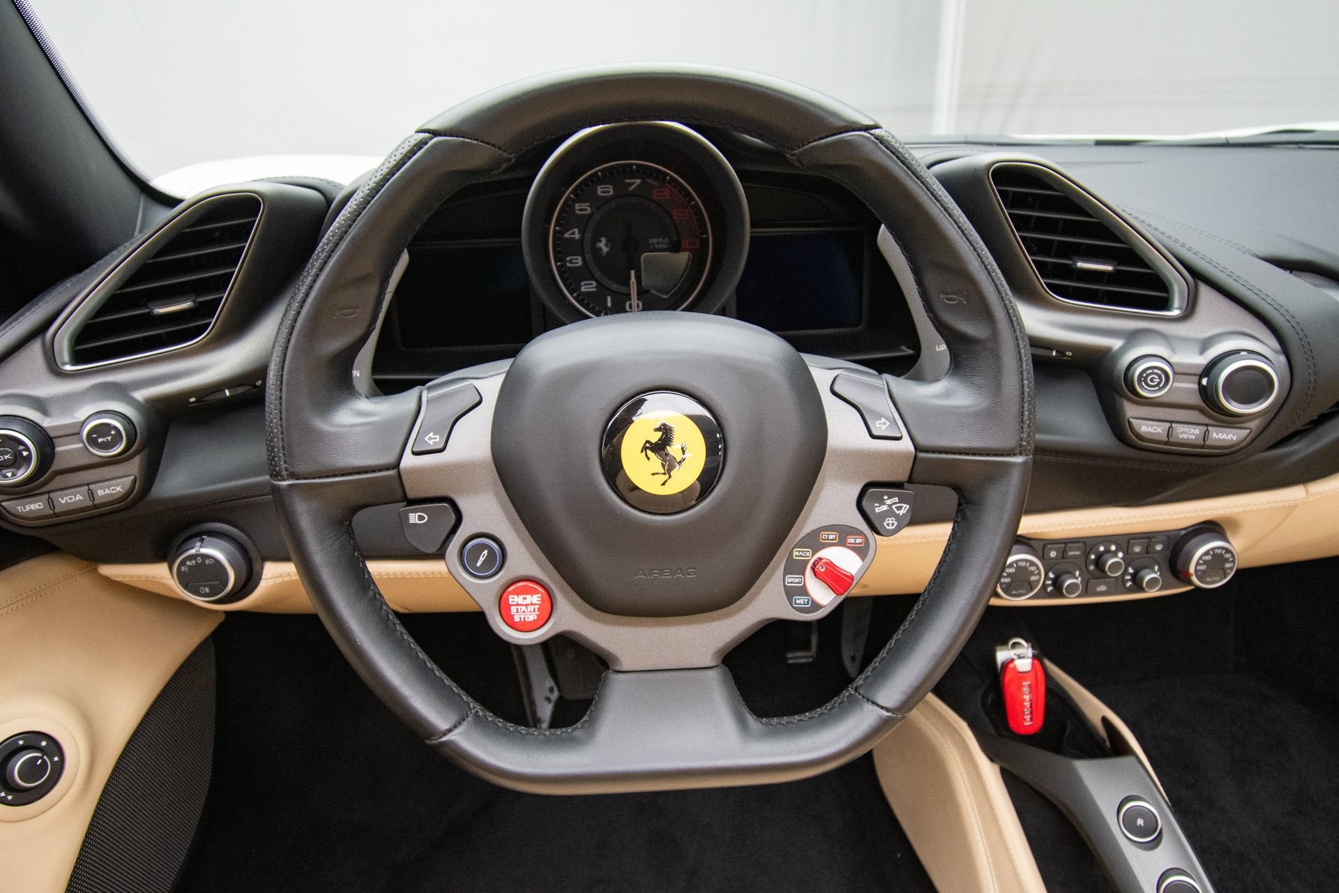 2018 Ferrari 488 GTB Base - Photo 18