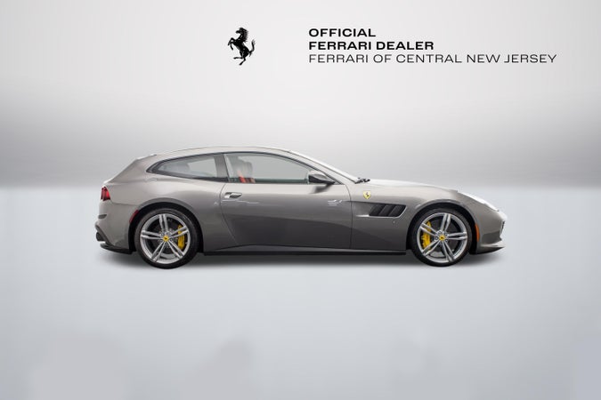 Ferrari GTC4Lusso