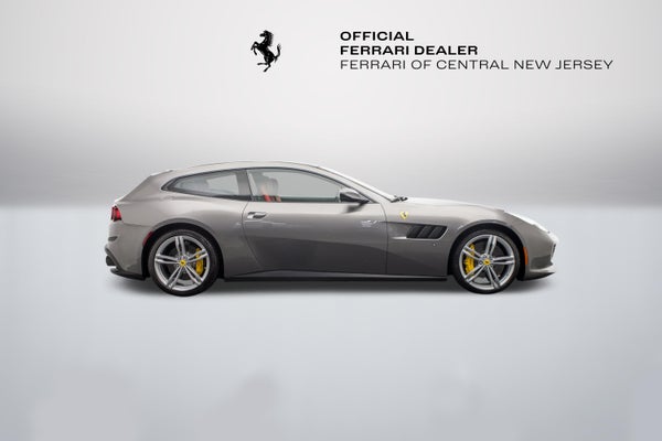 Ferrari GTC4Lusso