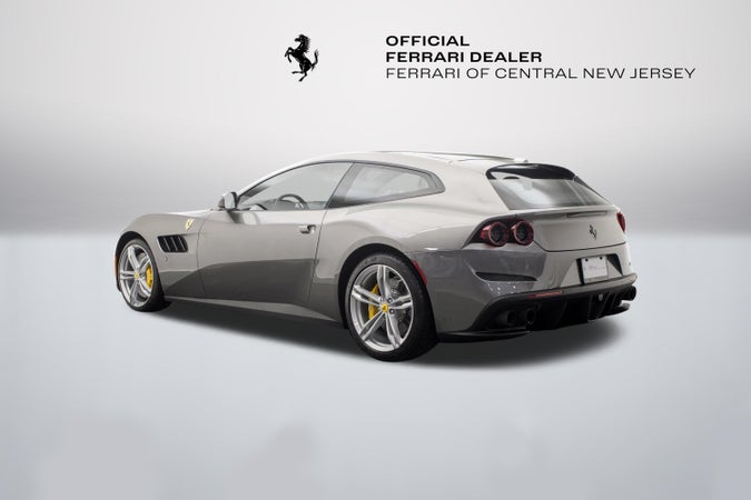 Ferrari GTC4Lusso