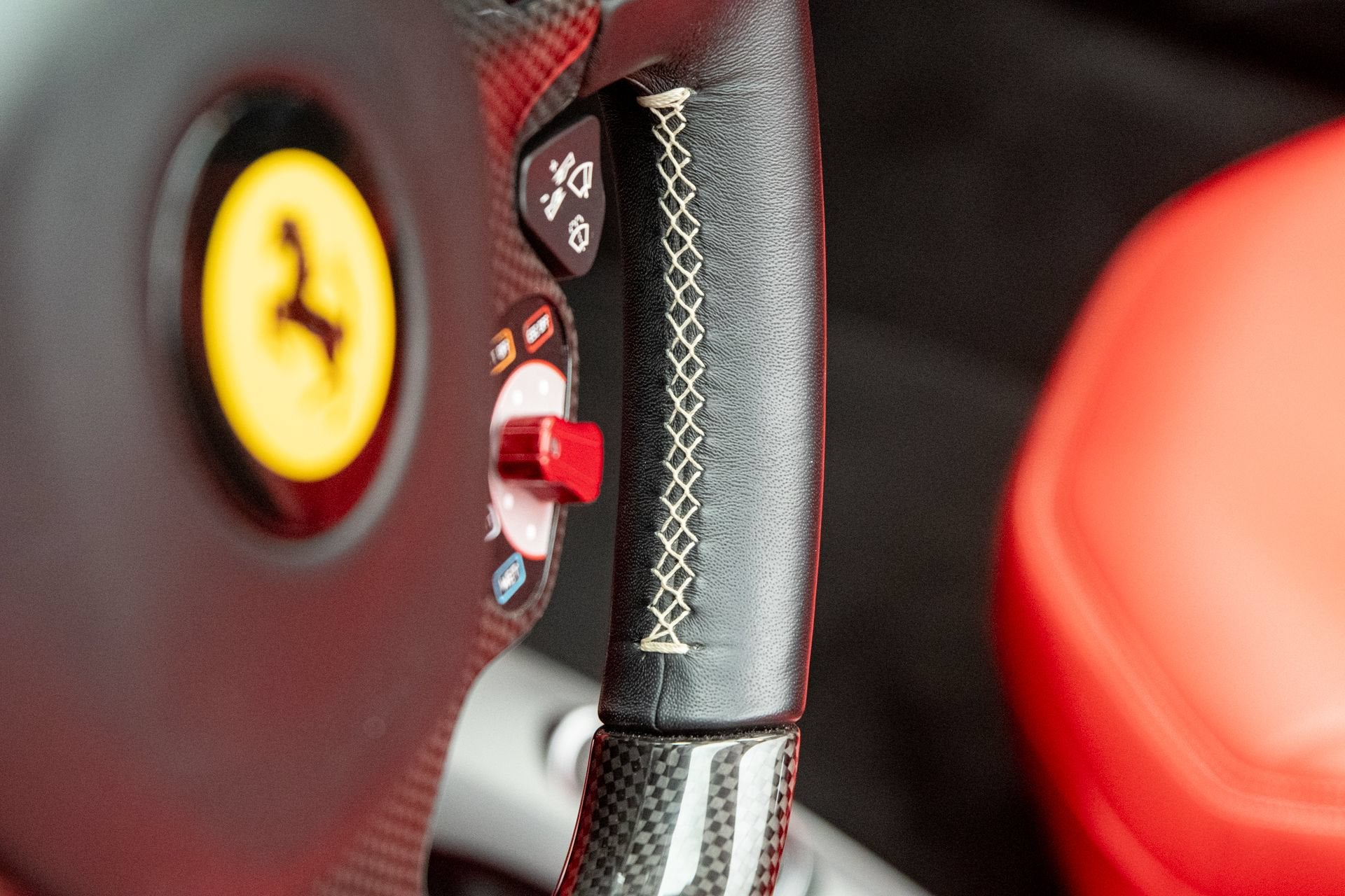 Ferrari-488-Spider-ZFF80AMA1K0237953 - Ferrari of Central New Jersey