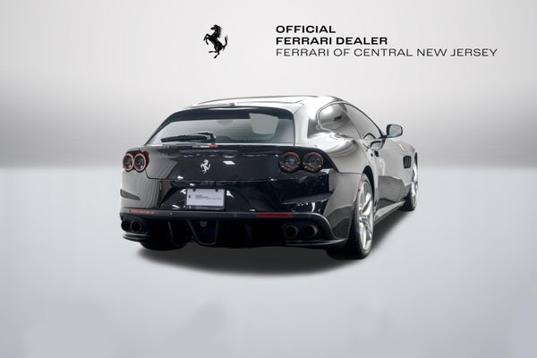 Ferrari GTC4Lusso T