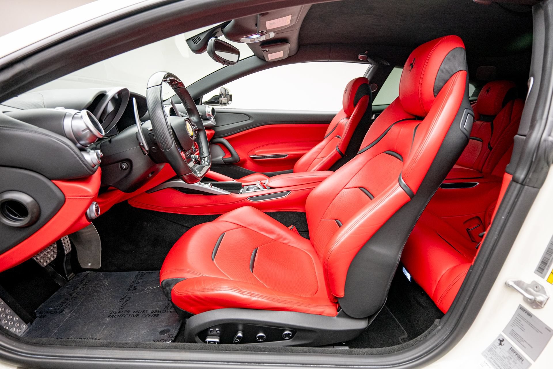 2019 Ferrari GTC4Lusso Base - Photo 12