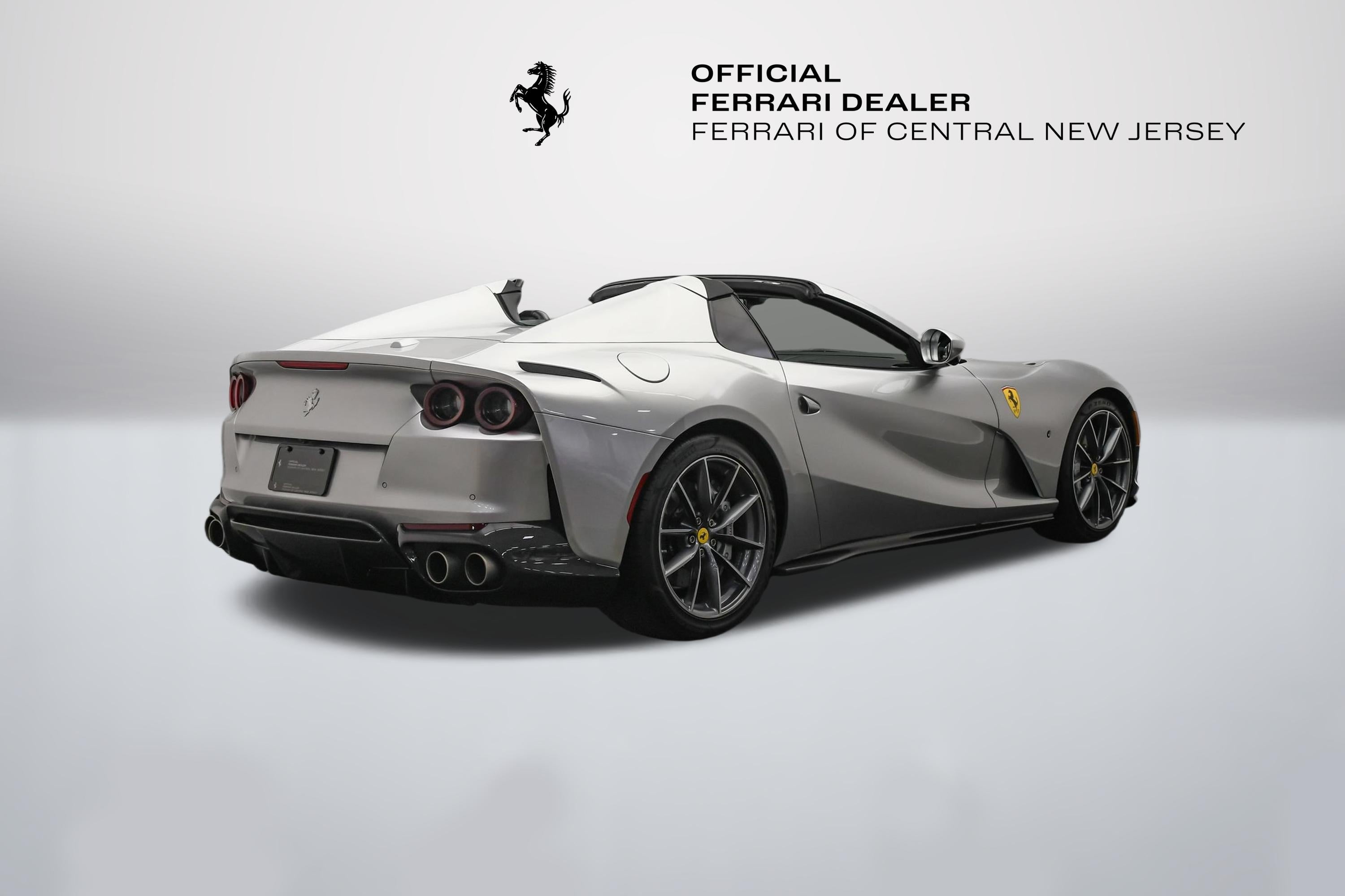 2022 Ferrari 812 GTS photo 7