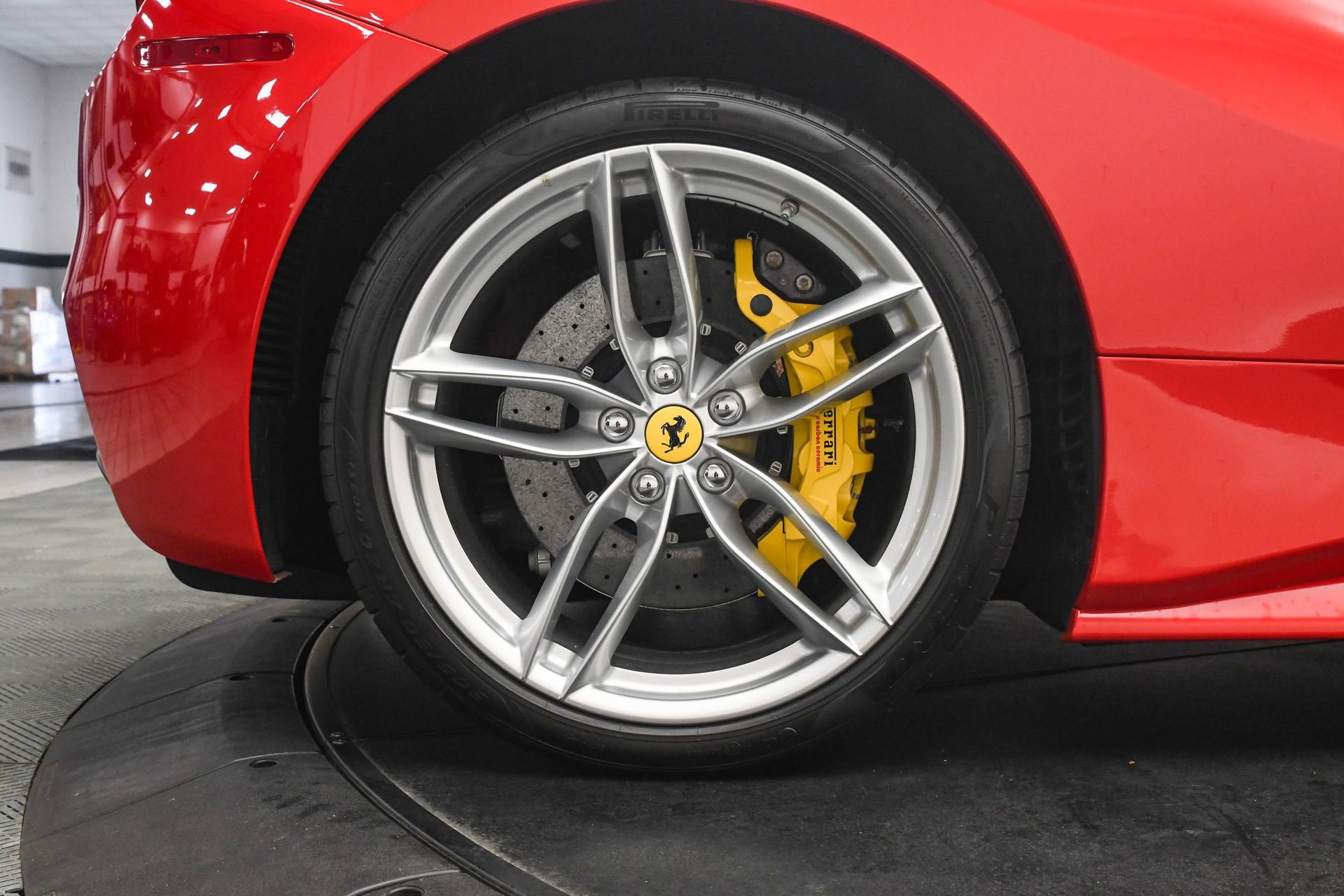 Ferrari-488-Spider-ZFF80AMA8K0237996 - Ferrari of Central New Jersey