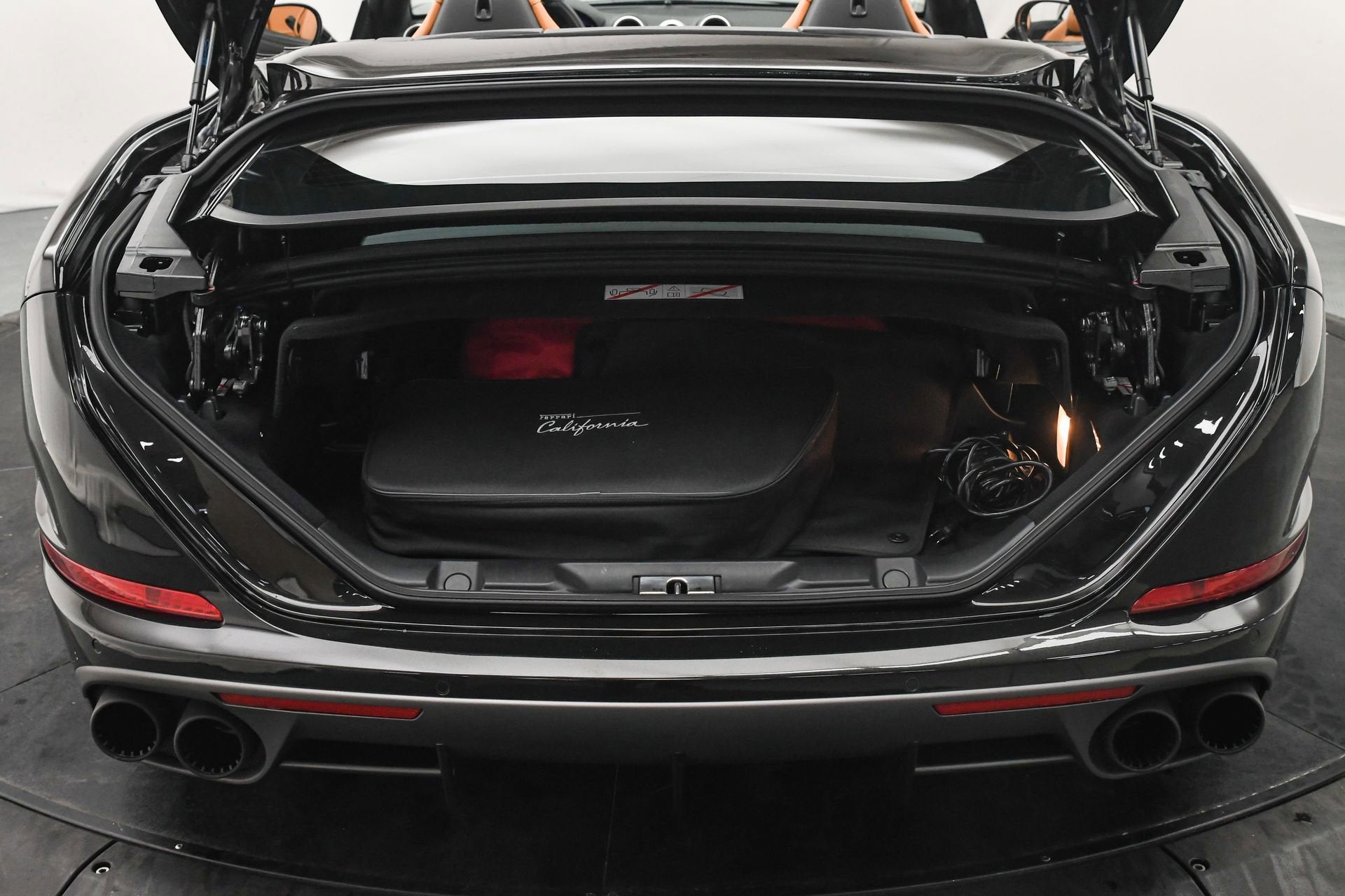 Ferrari-California-T-ZFF77XJA7H0223594 - Ferrari of Central New Jersey