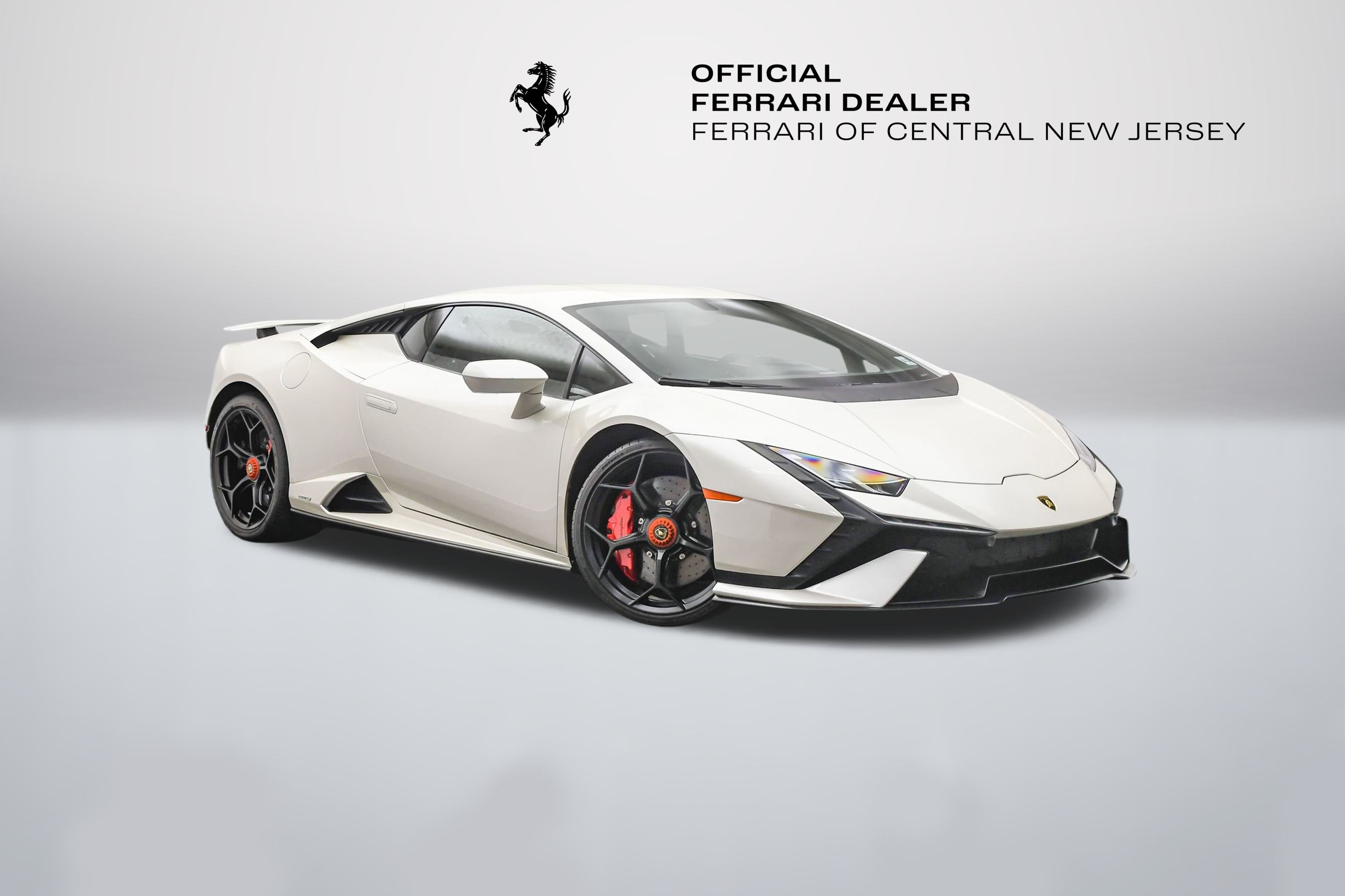 2023 Lamborghini Huracan Tecnica's photo