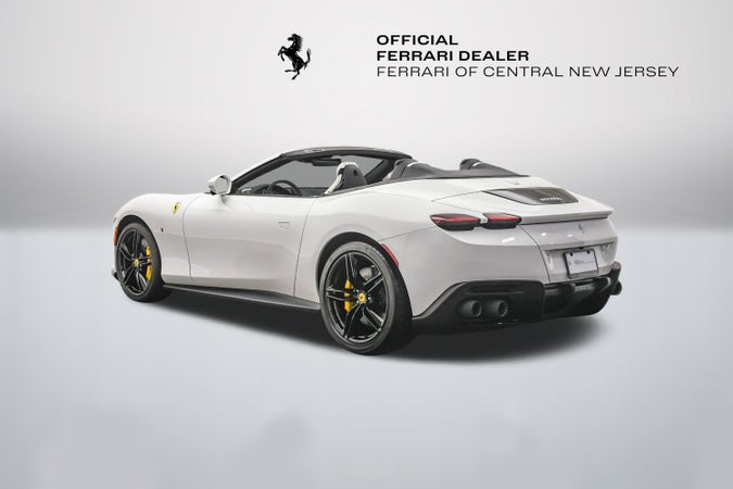 Ferrari Roma Spider
