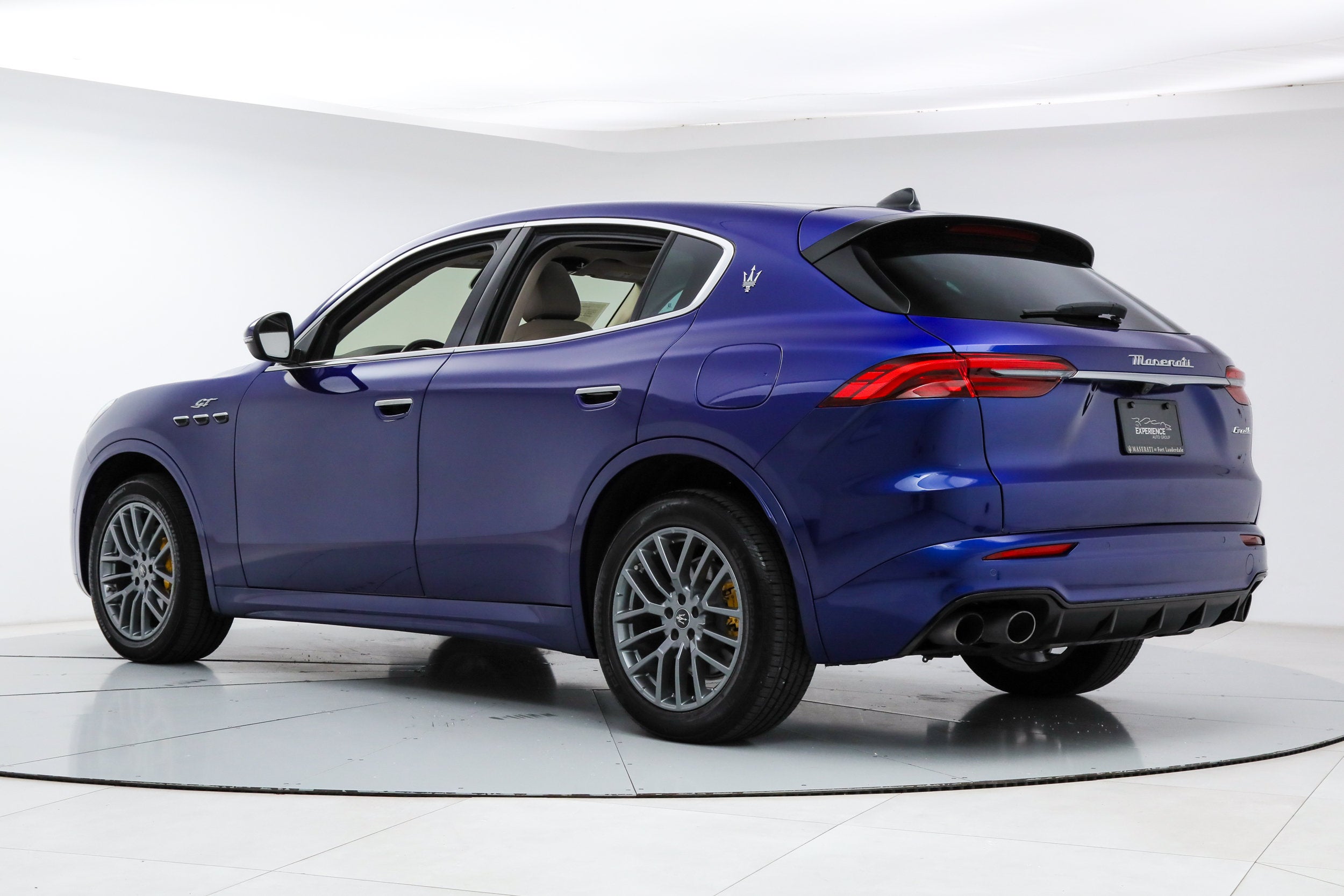 GT AWD