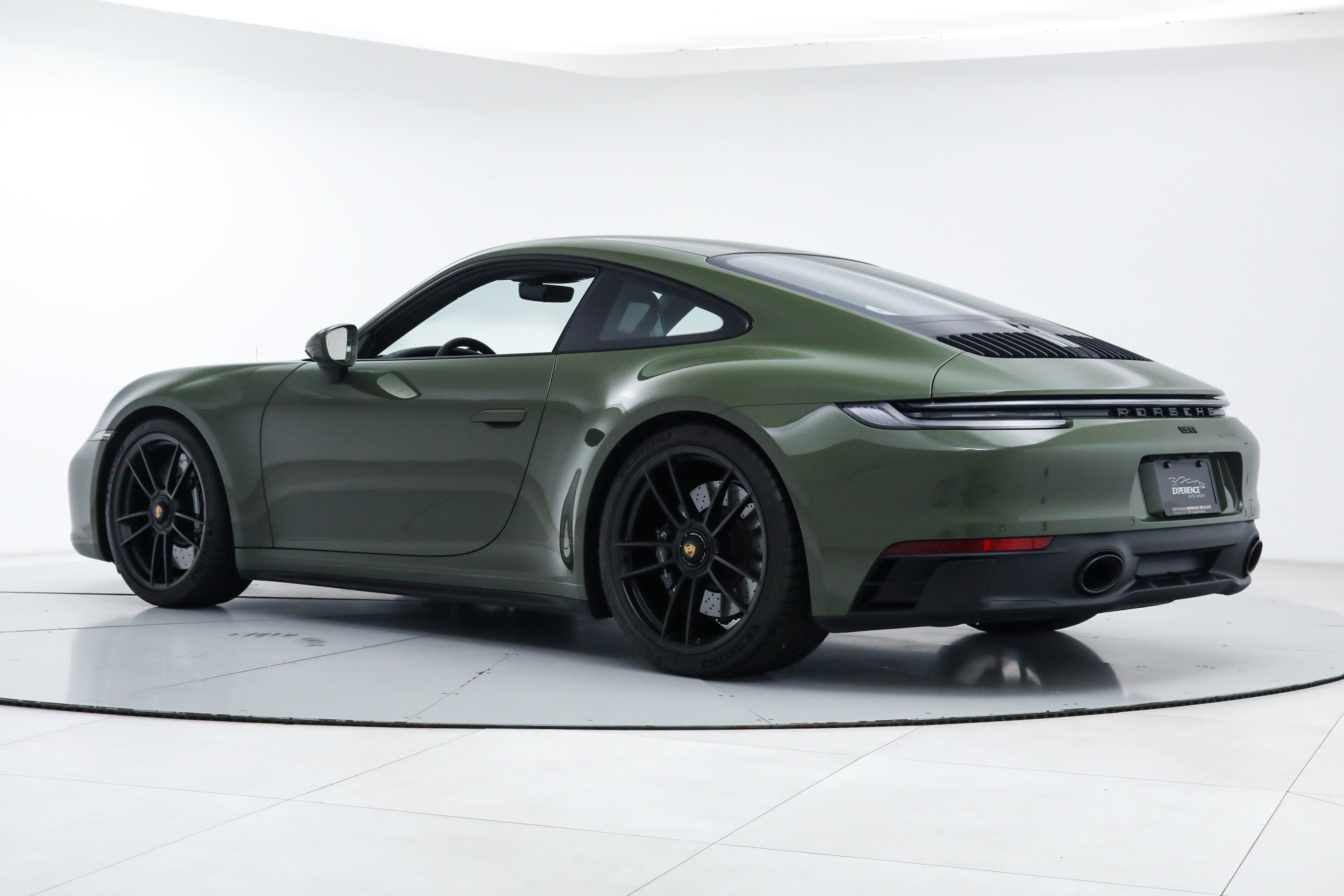 Carrera GTS Coupe
