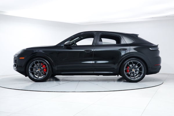 GTS Coupe AWD