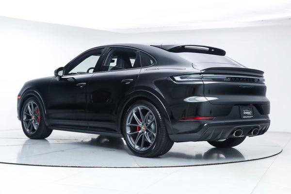 GTS Coupe AWD