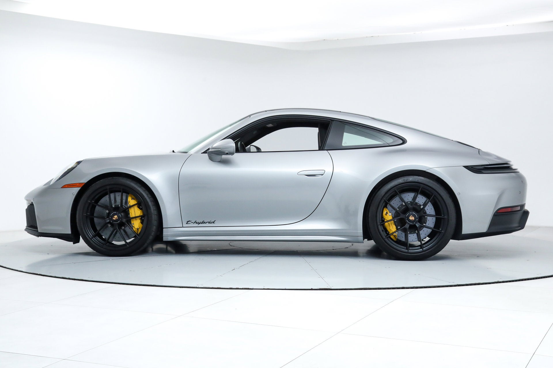 Carrera 4 GTS Coupe