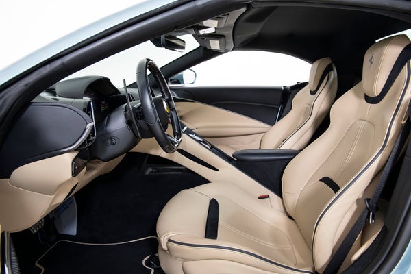 Ferrari Roma Spider