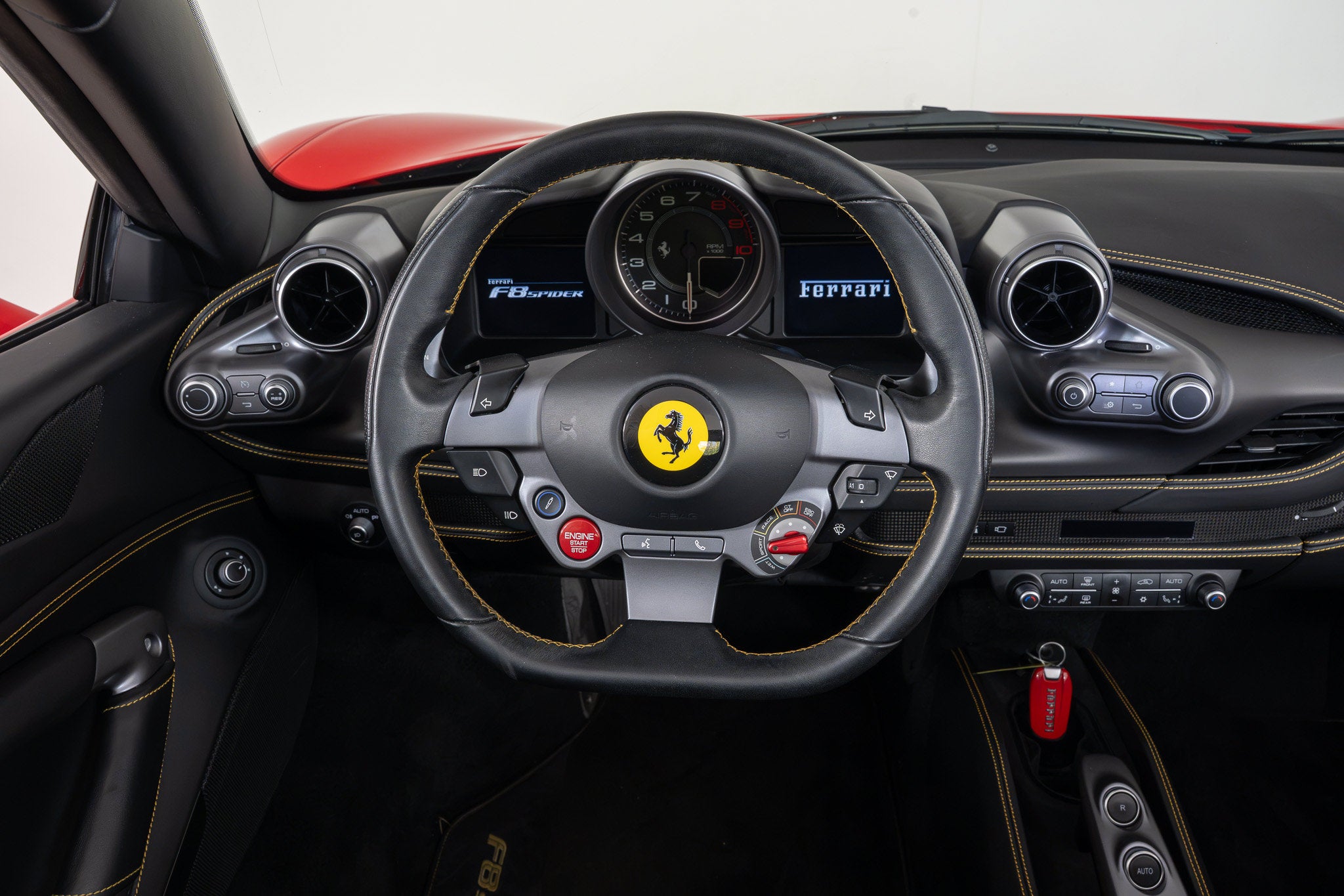 Ferrari F8 Spider, photo 11