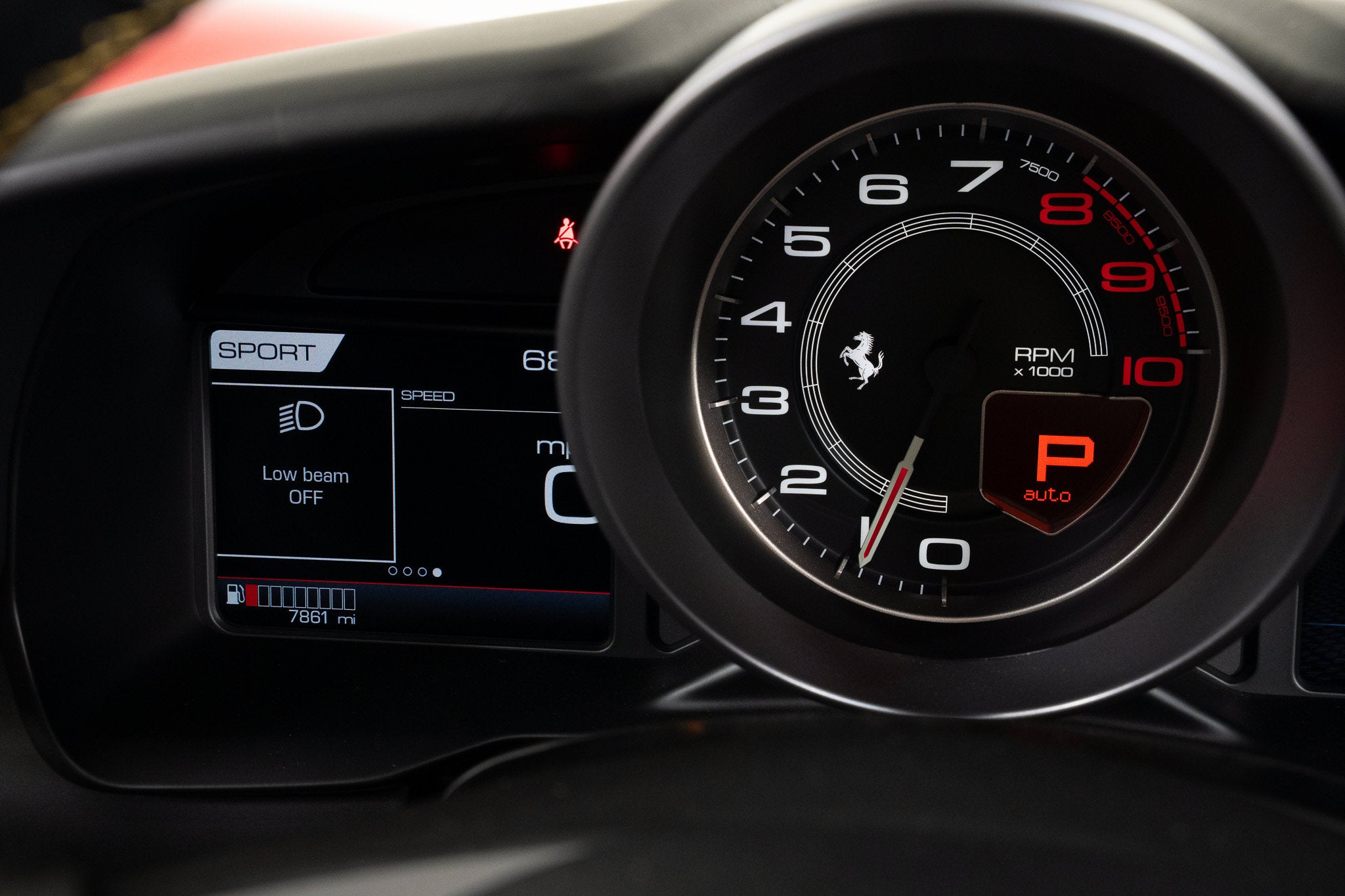 Ferrari F8 Spider, photo 12