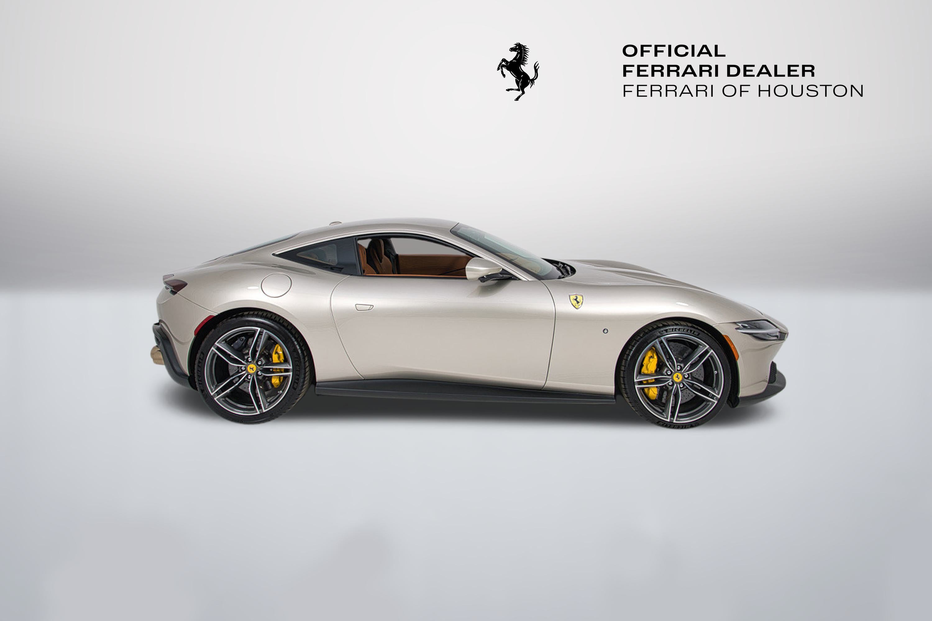 2022 Ferrari Roma photo 3