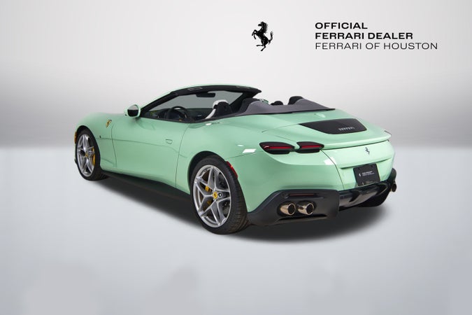 Ferrari Roma Spider