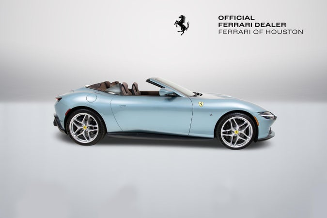 Ferrari Roma Spider