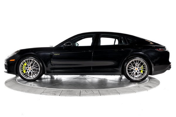 4S E-Hybrid AWD