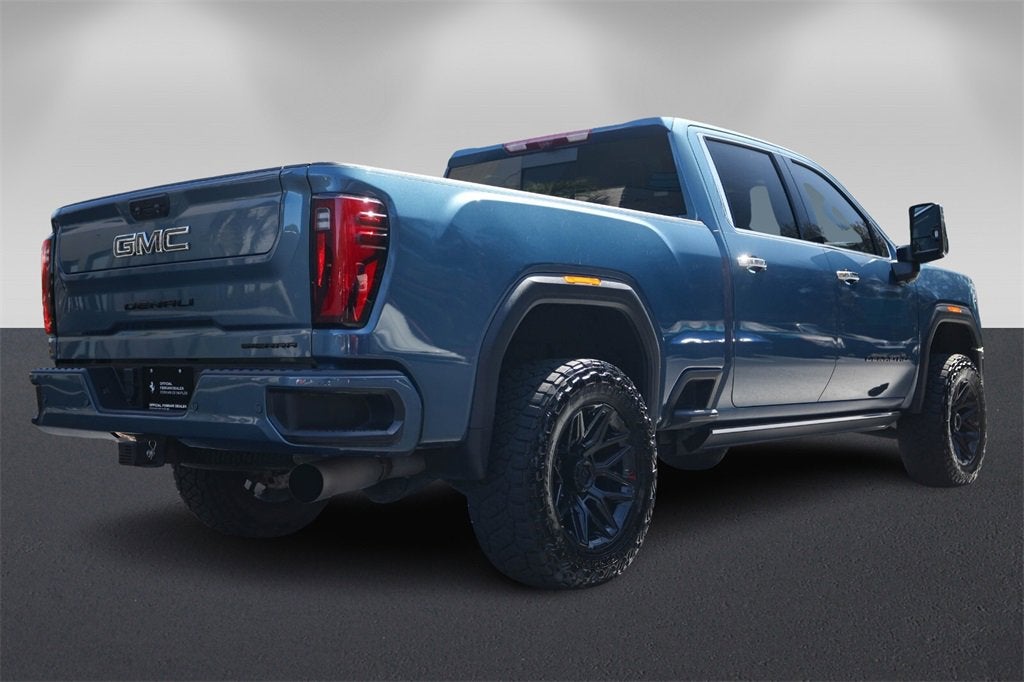 4WD Crew Cab 159" Denali Ultimate